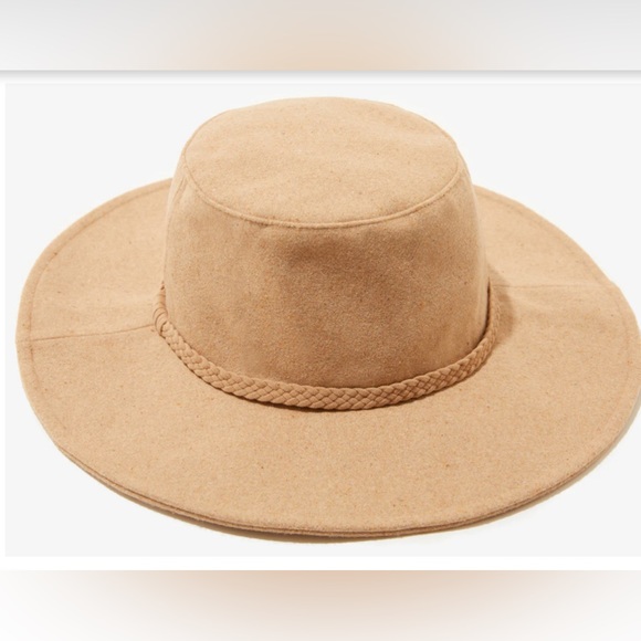 NWTS ASN Harper Floppy Hat From Hats - Picture 7 of 12